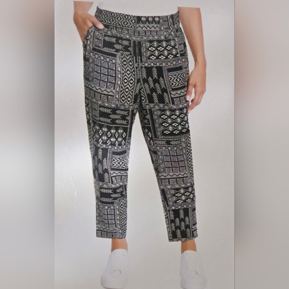 NWT Jessica Simpson Stylish Cropped Pants Women's Size XL Poplin Baggy Pull-On - Picture 2 of 16